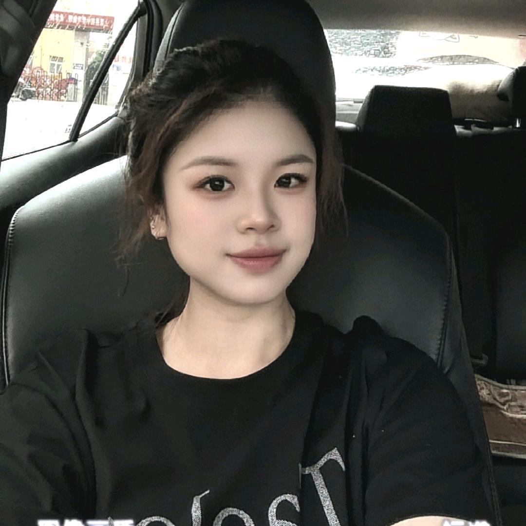 山咔咔的霞妹