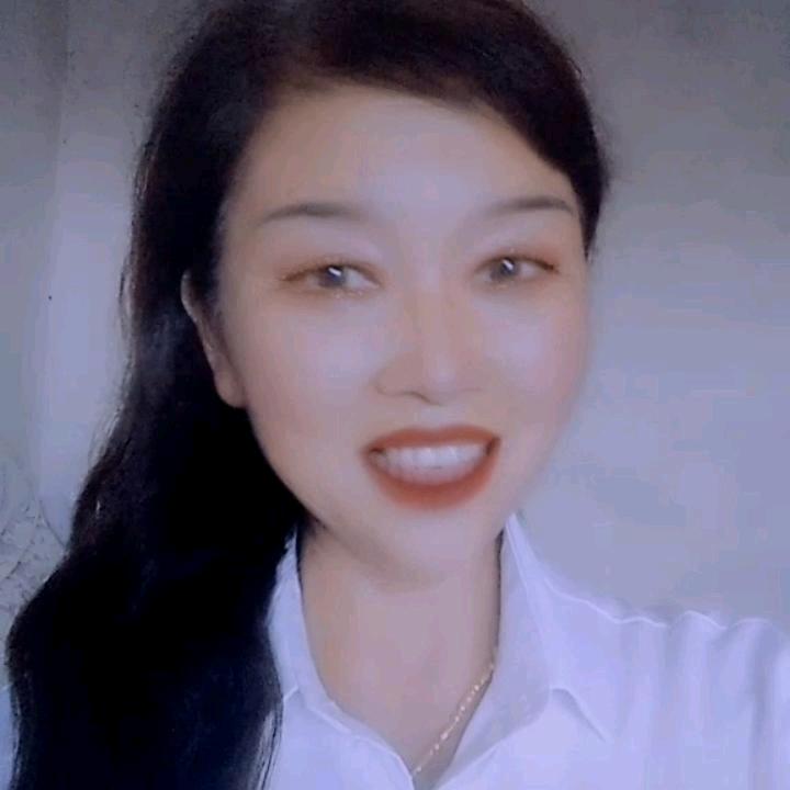 🌹铿锵玫瑰🌹