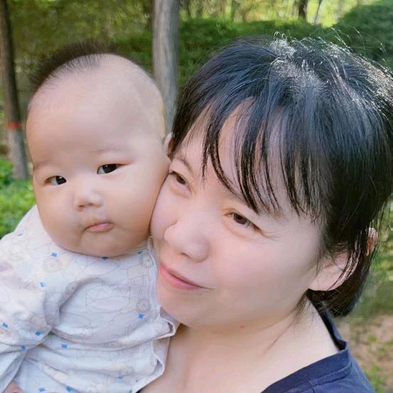 董姐