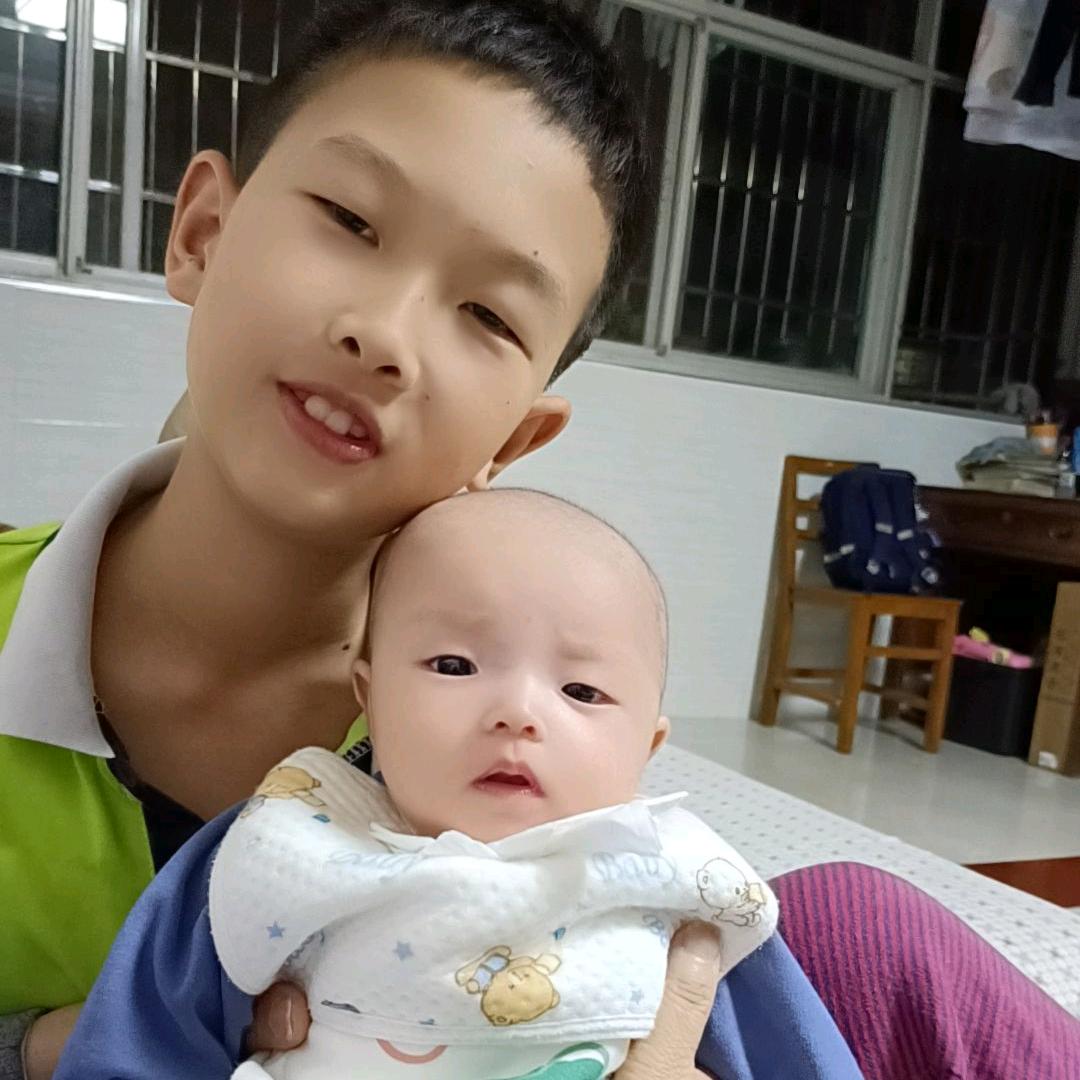 7034152657873对方正在输入