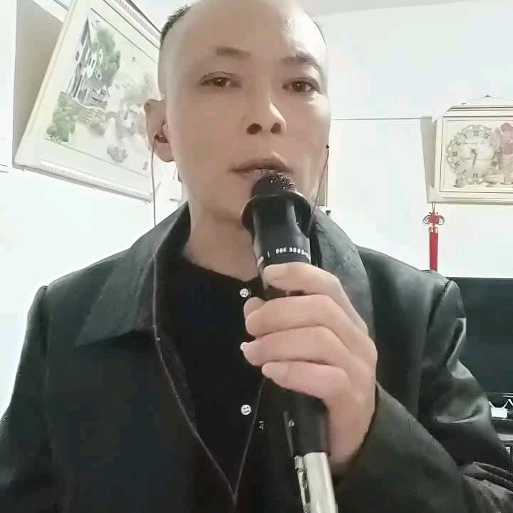 端哥：单独人来人往，为自己加油吧💪
