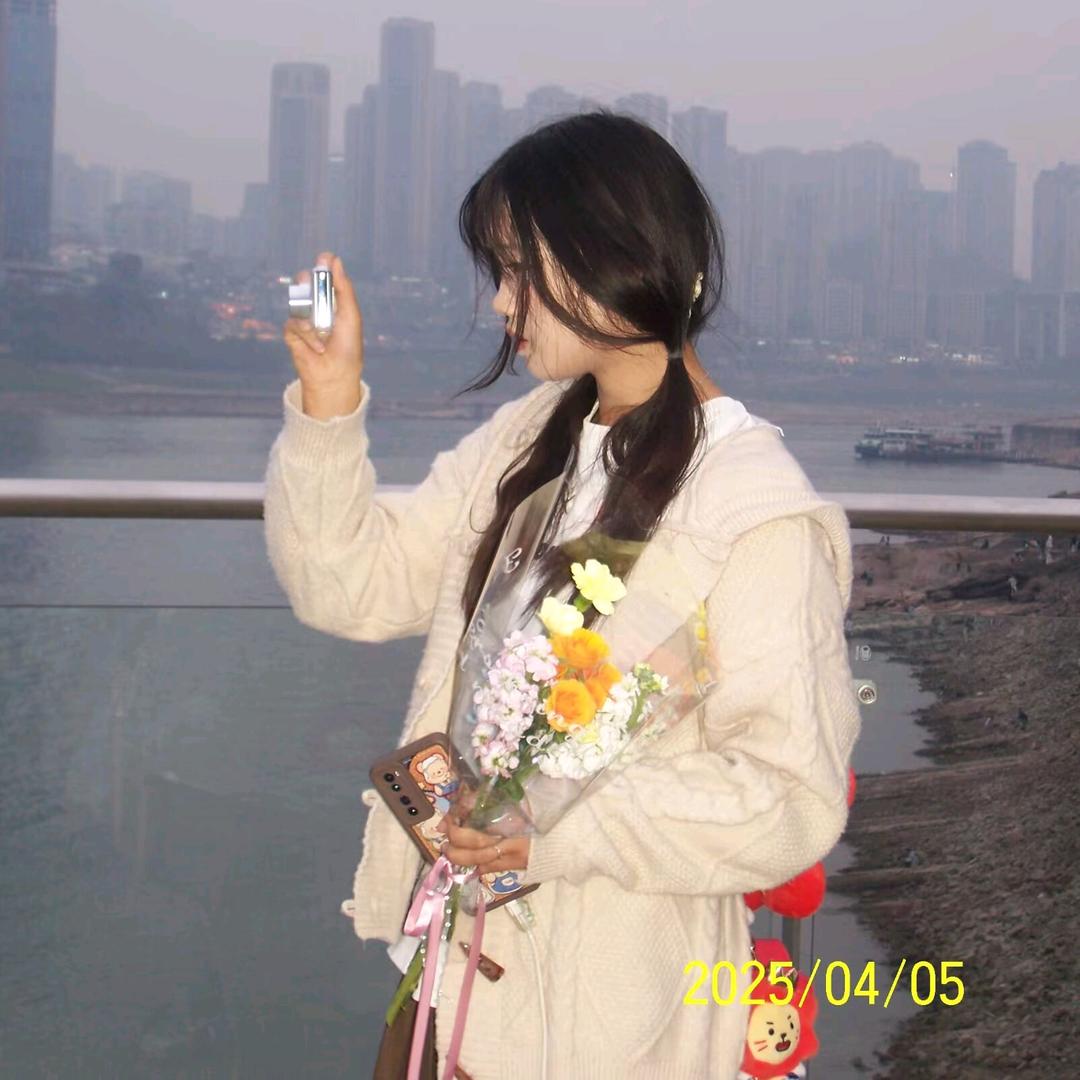 穗穗念(´･_･`)