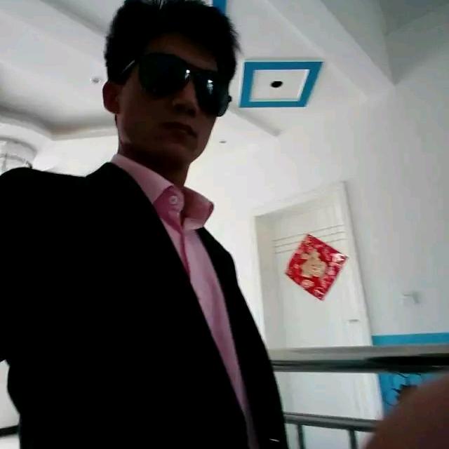 磊_203045742