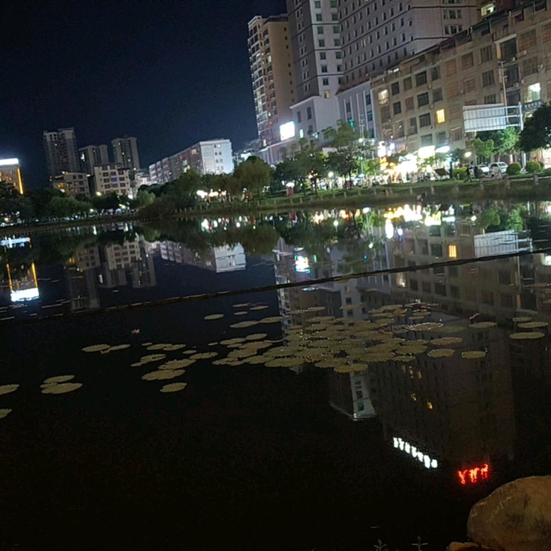 往后余生善待自己