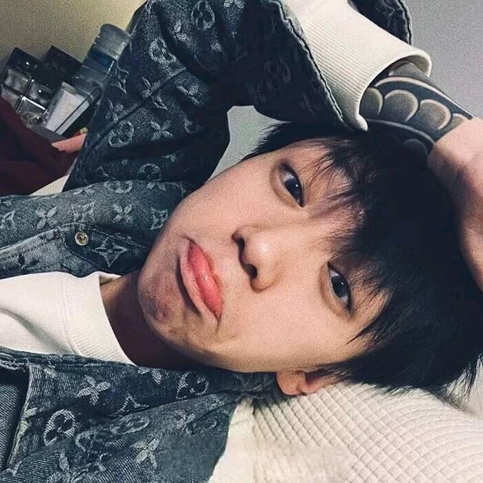 宇💤.