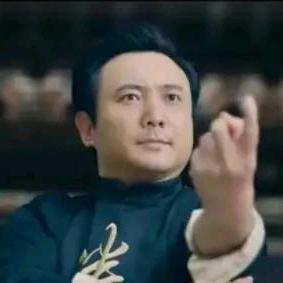 翁兆月