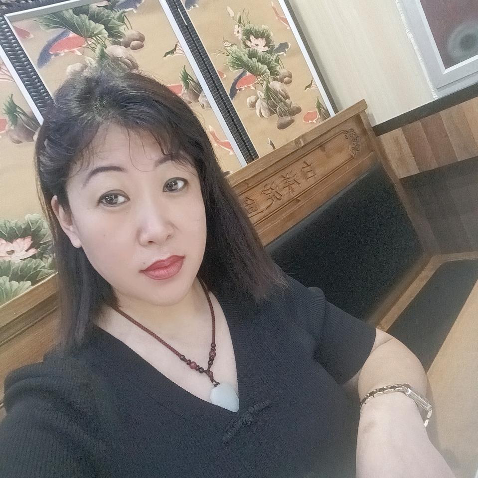 红唇