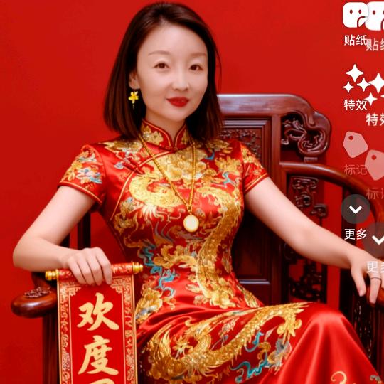 曲美家居北四红星李玲
