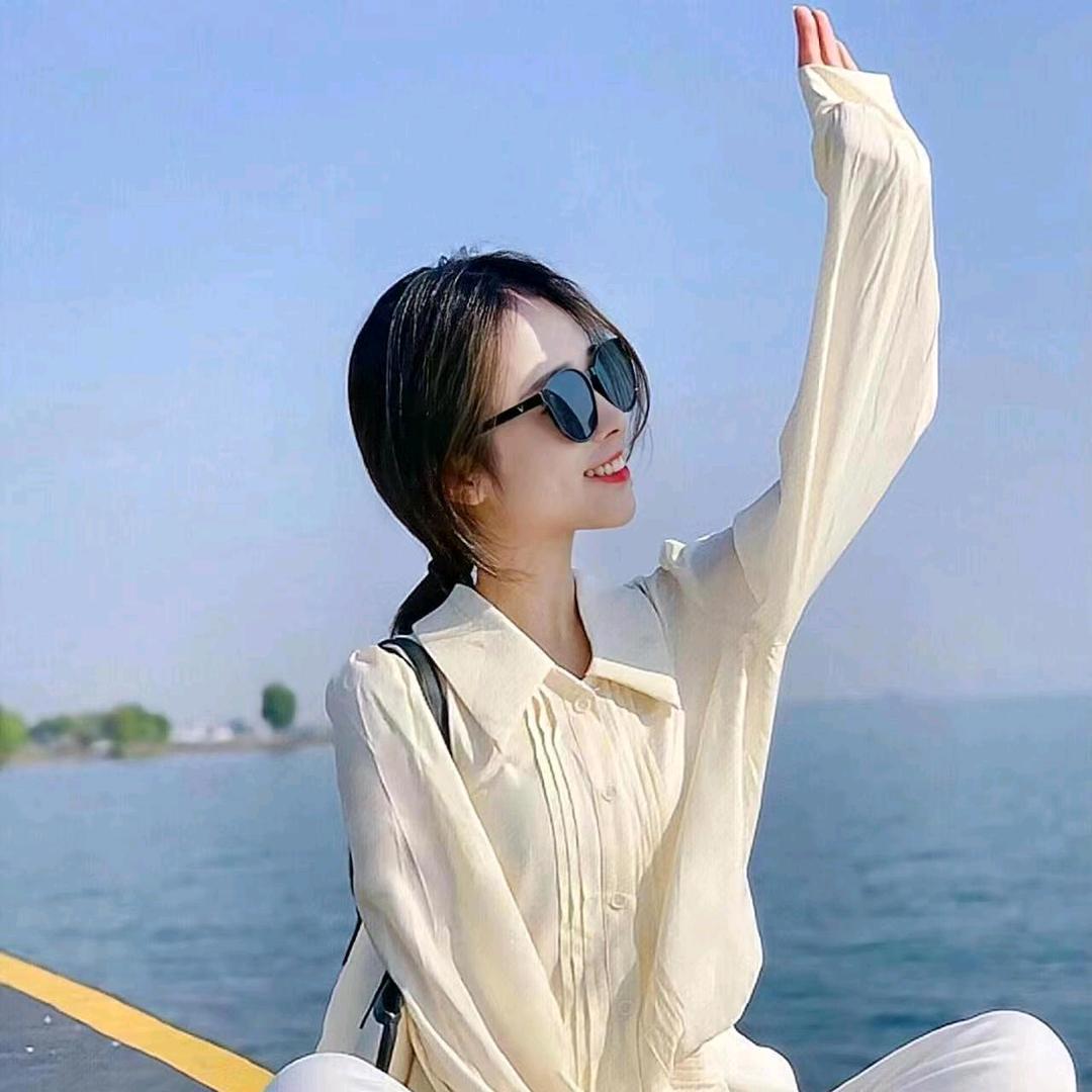 丹丹爱吃糖