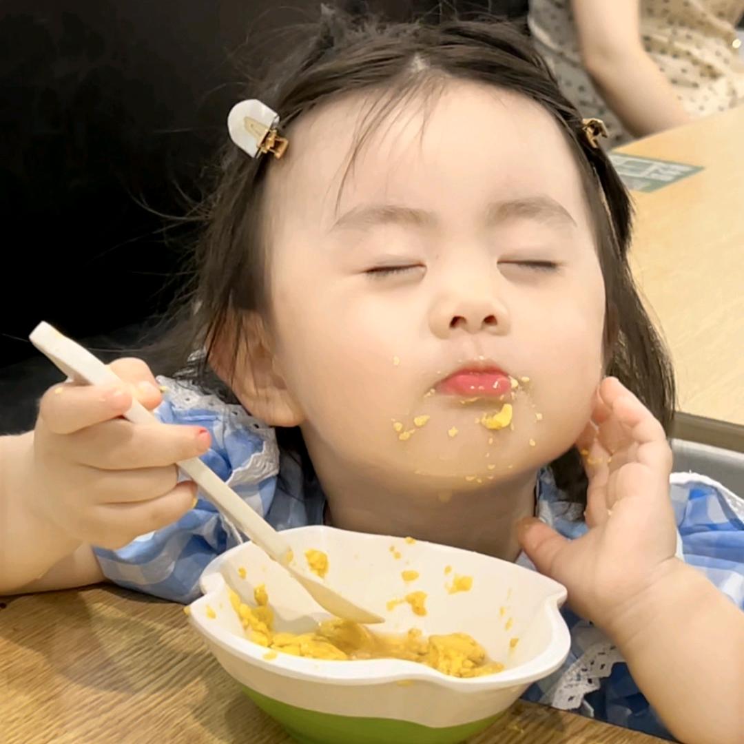 刘六六的妈咪~