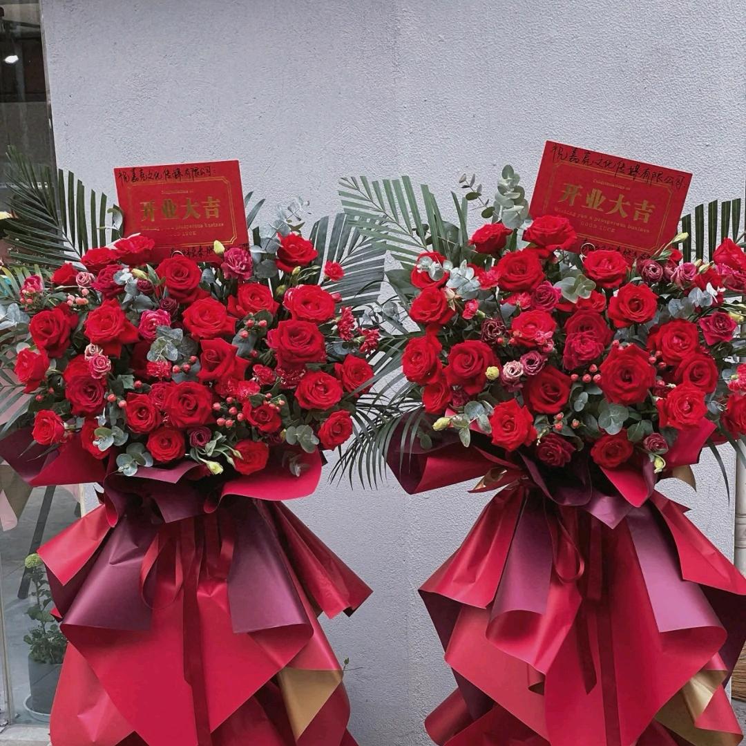 泰州鲜花店花篮花车手捧花