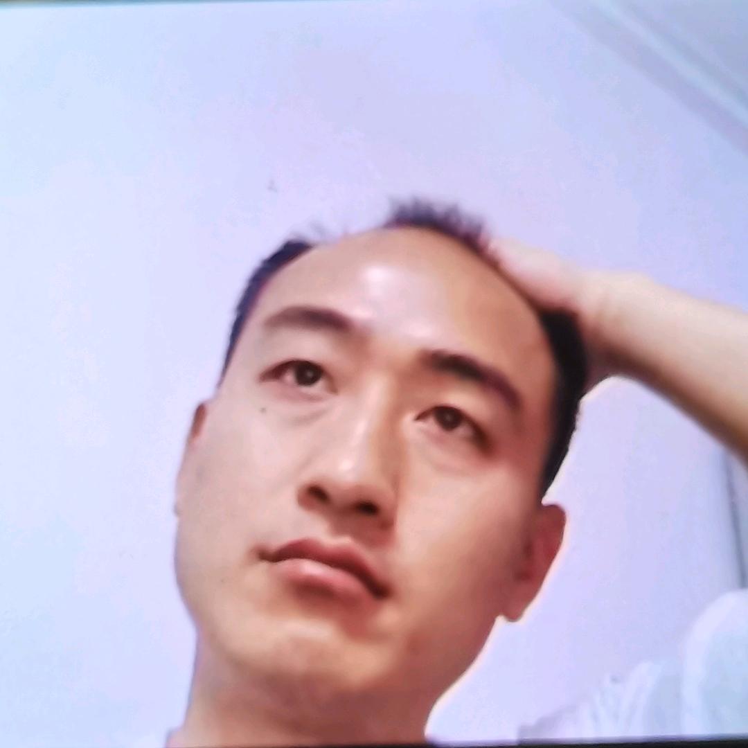 军，资深房产置业顾问