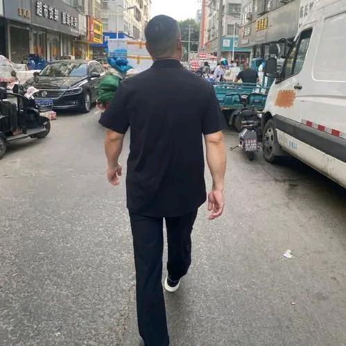 网名在拽终究逃不过备注