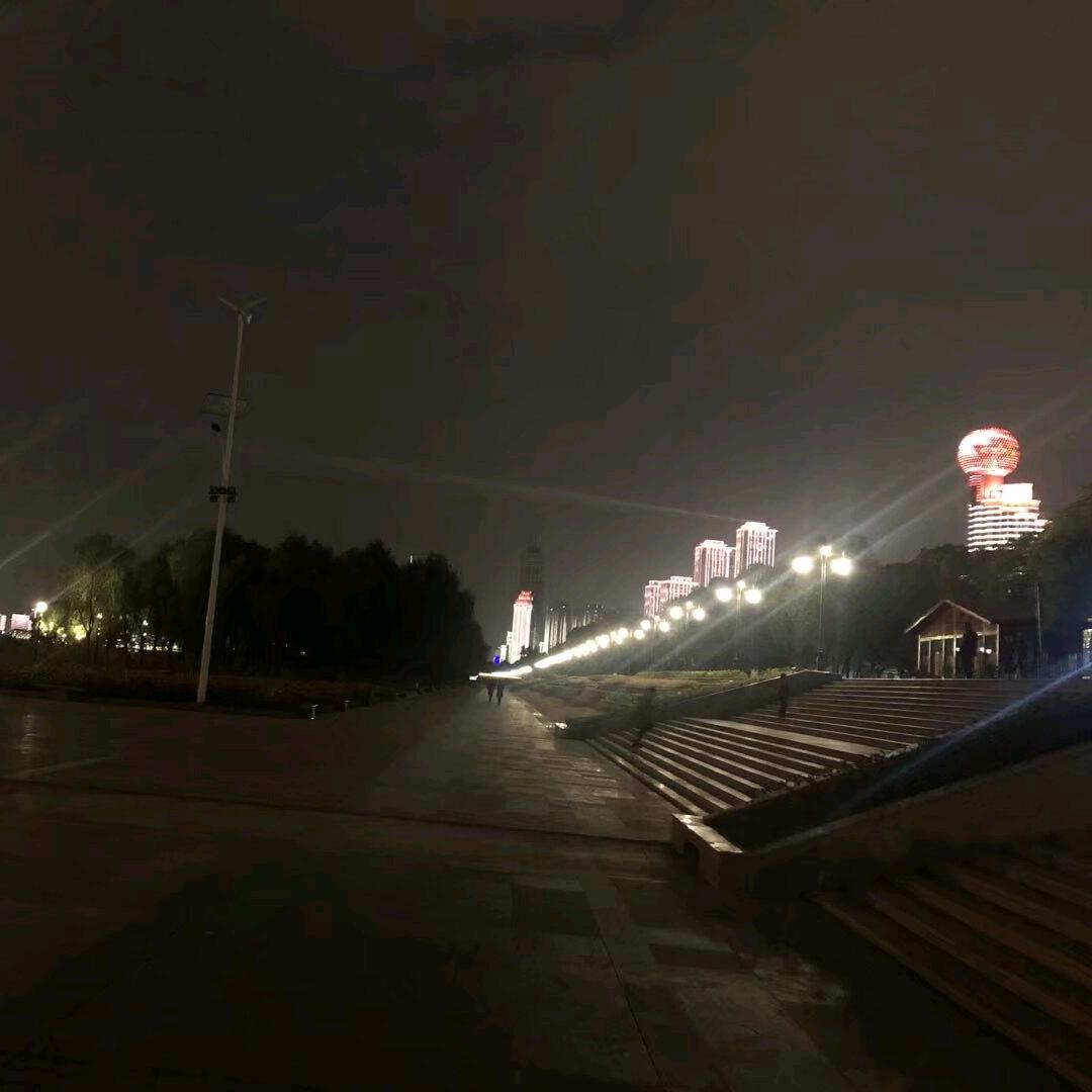 小小年纪