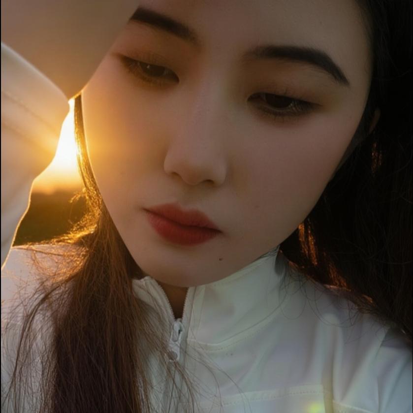 小英😘