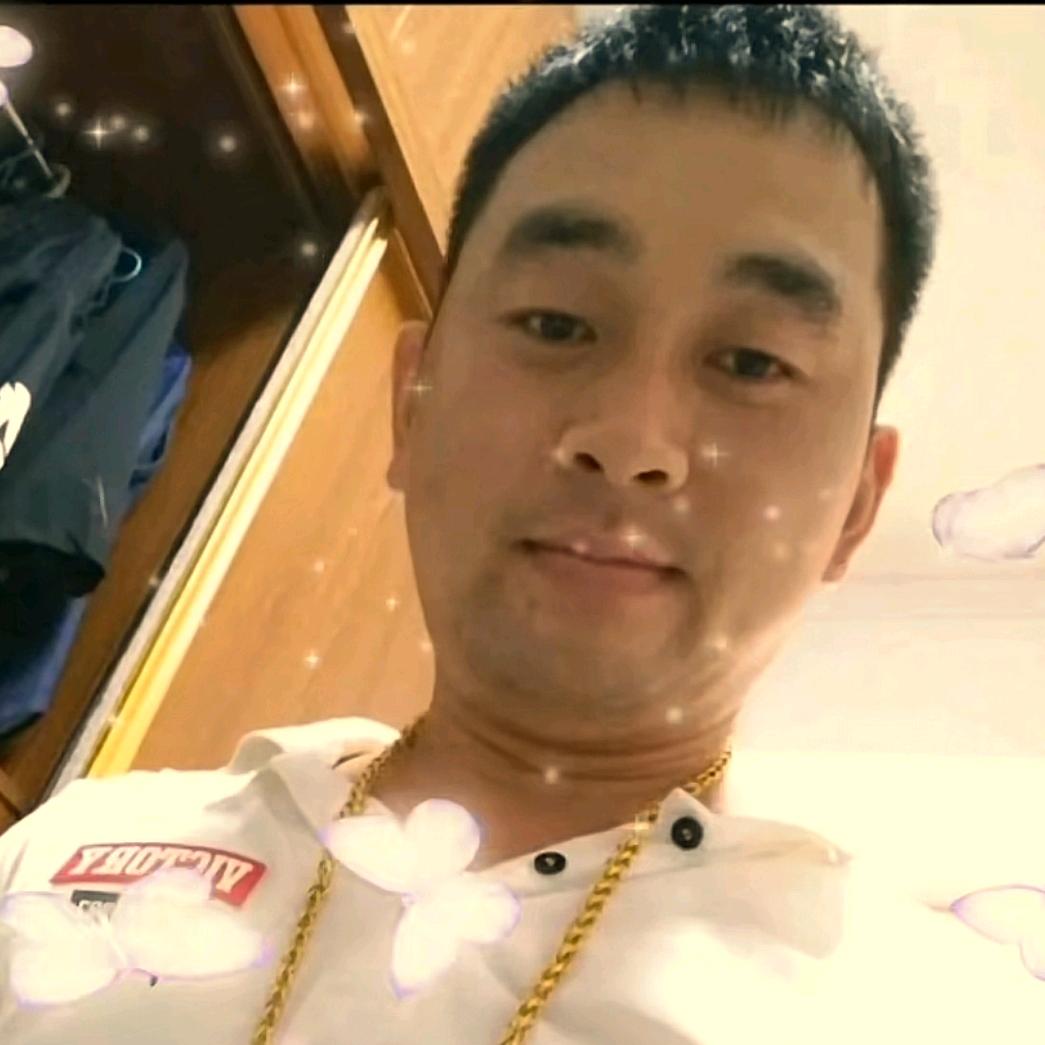 邓城镇白蛇村苏马乐大包建房（苏梦洋:)