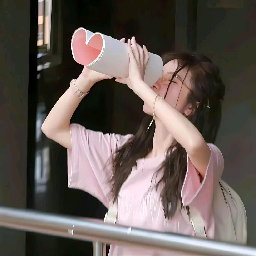 有¹点糕冷
