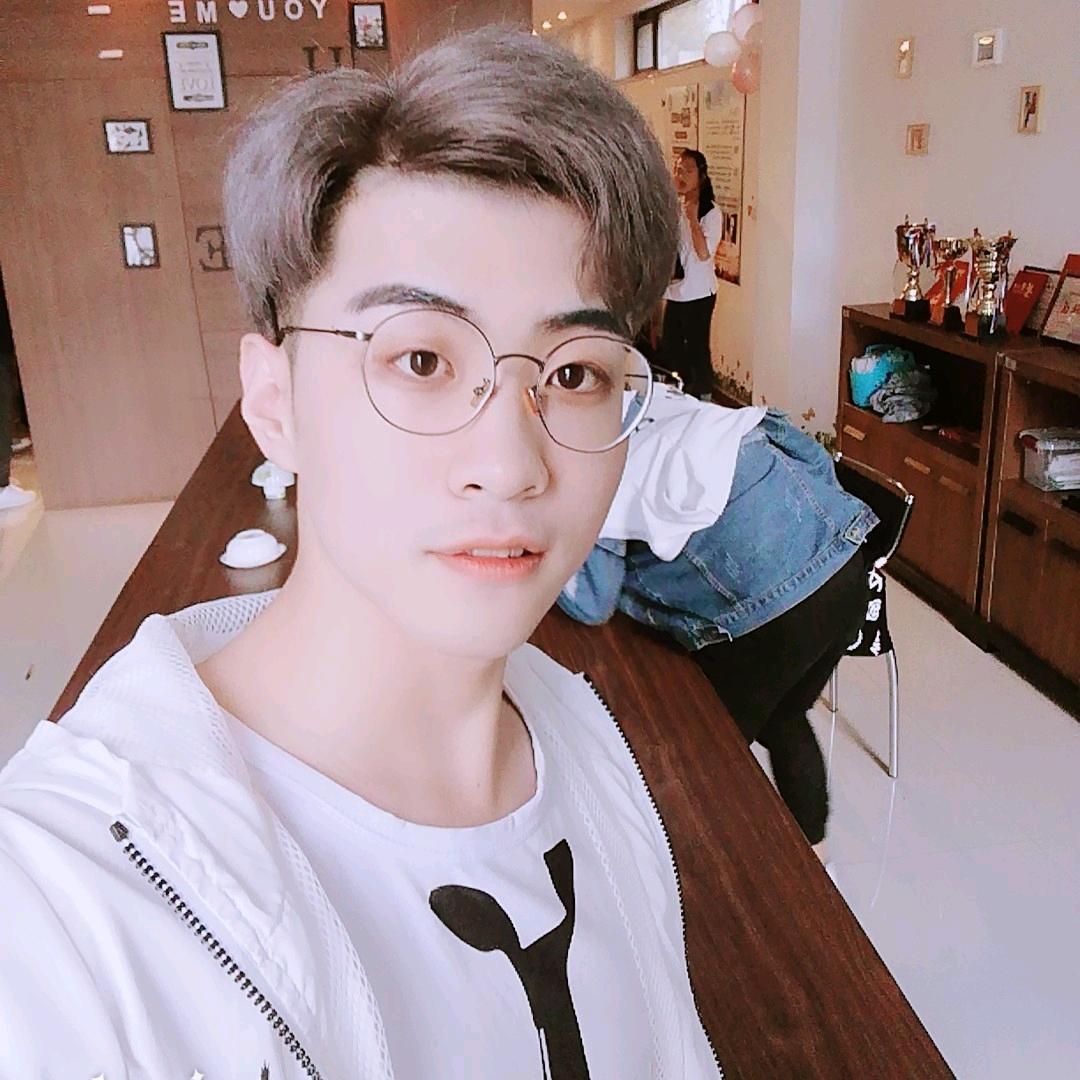 山有木兮木有枝