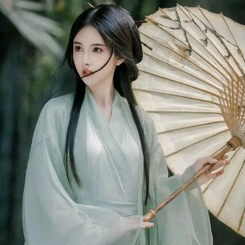 小芳玩车记