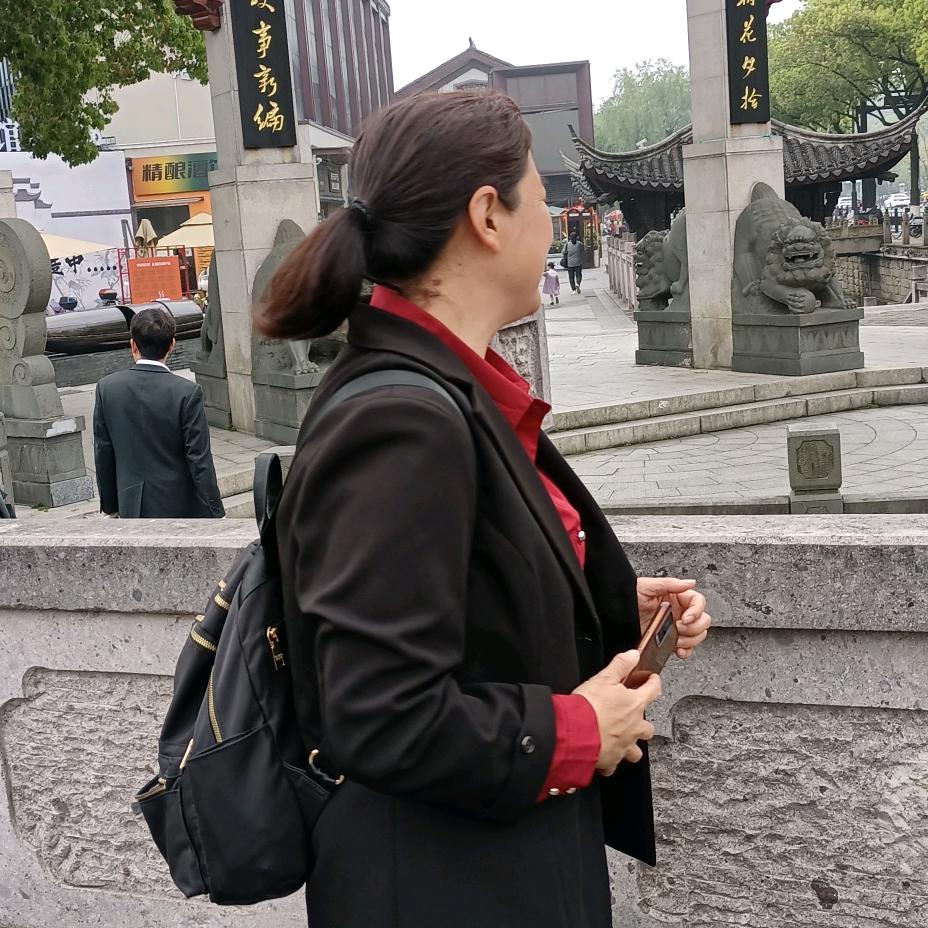 母婴护理师张姐