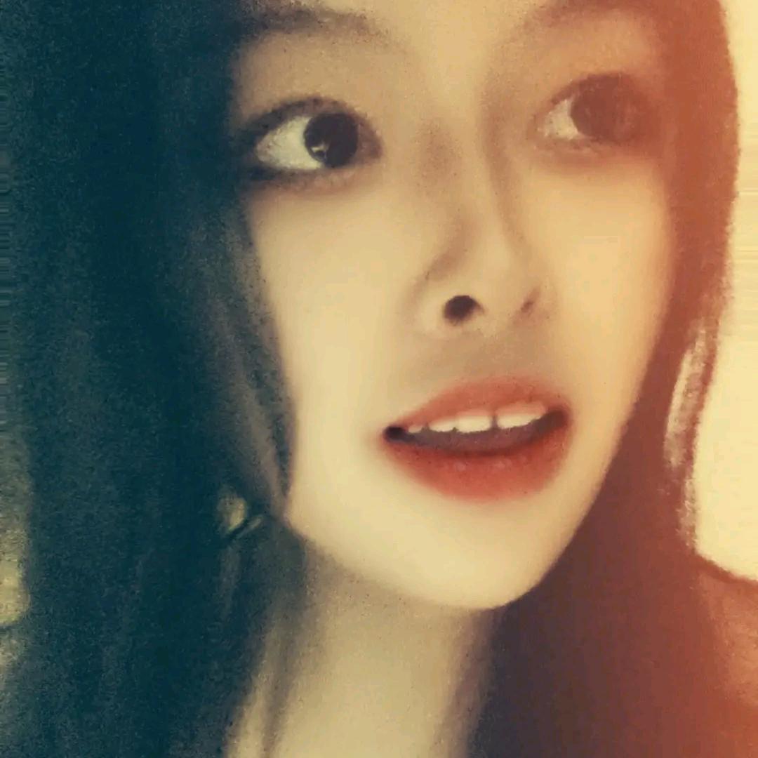 是凌宝宝(づ￣ ³￣)づ吖