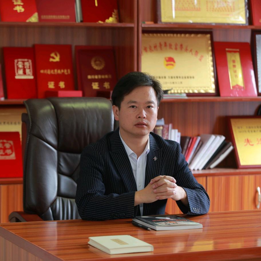 黑鸡哥刘晓岗