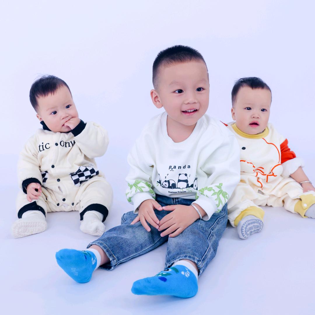 三崽驾到(俩双胞胎)