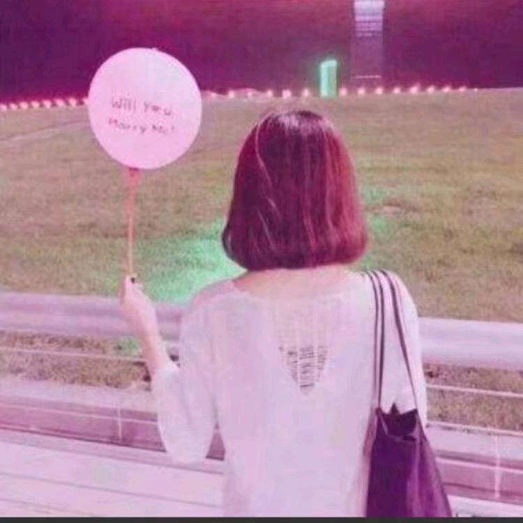 : 何何ྀ❦美美࿐