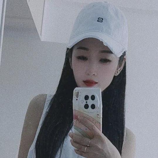 锁骨上的唇印