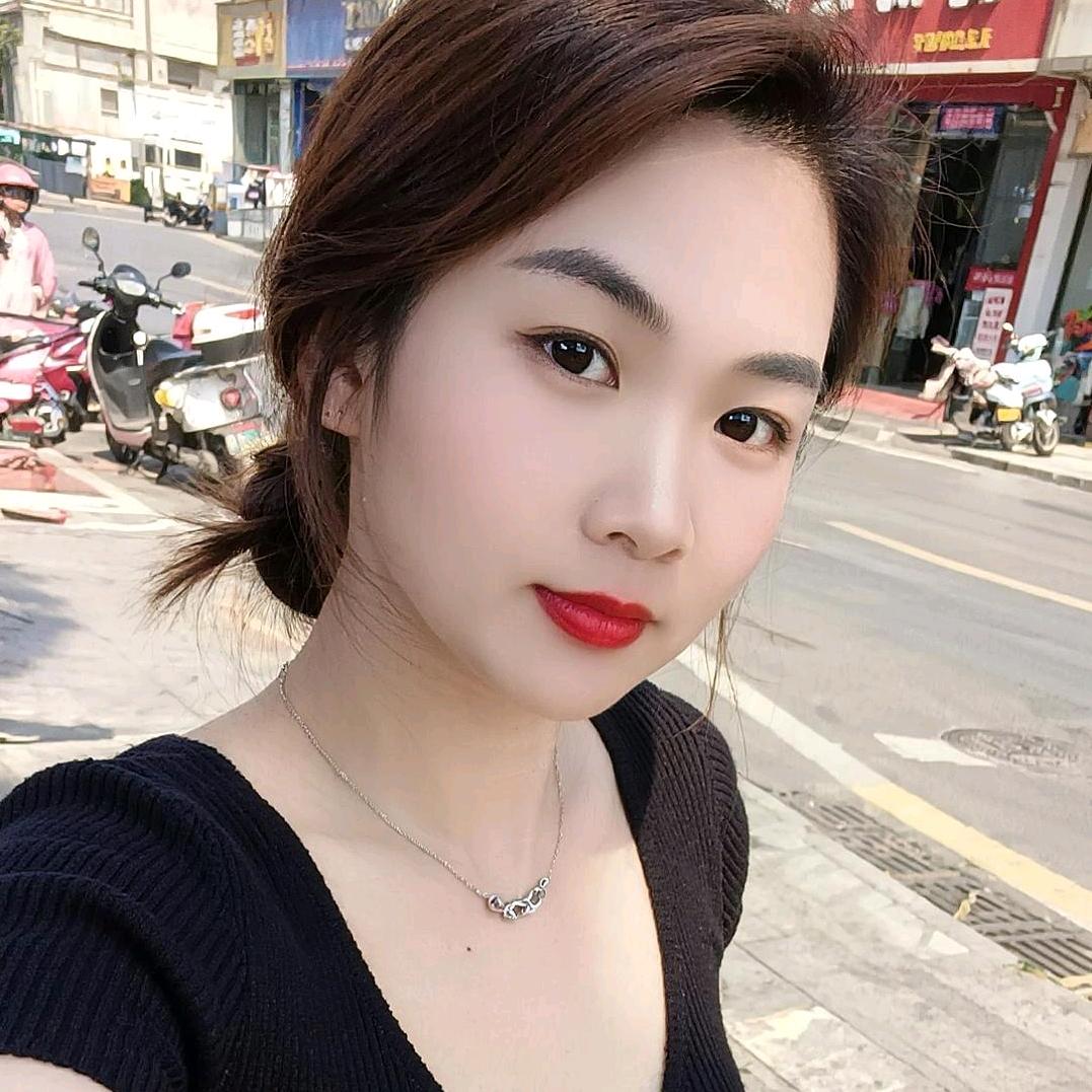等爱的玫瑰