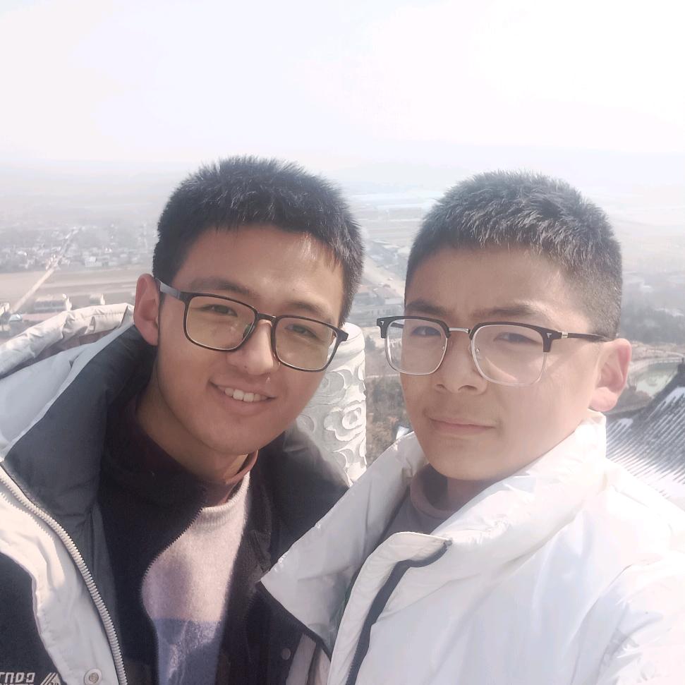 开着宝马卖裤衩