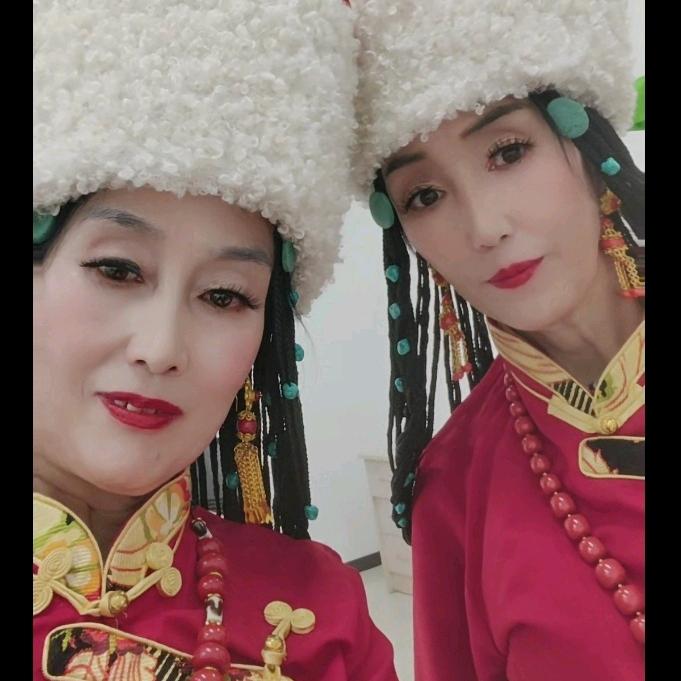 理塘华华