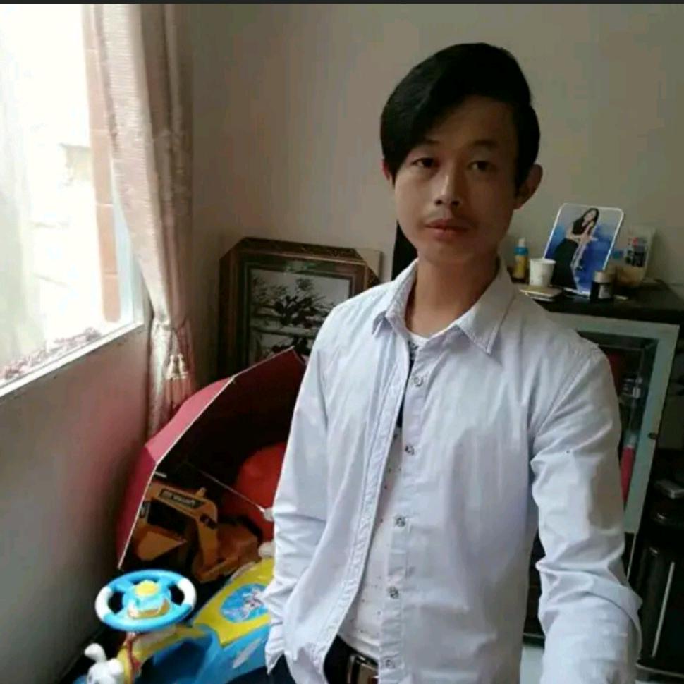 刘
