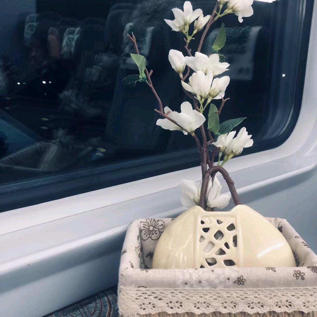 回忆是一条没有尽头的路。