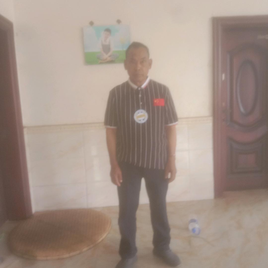 58969875233