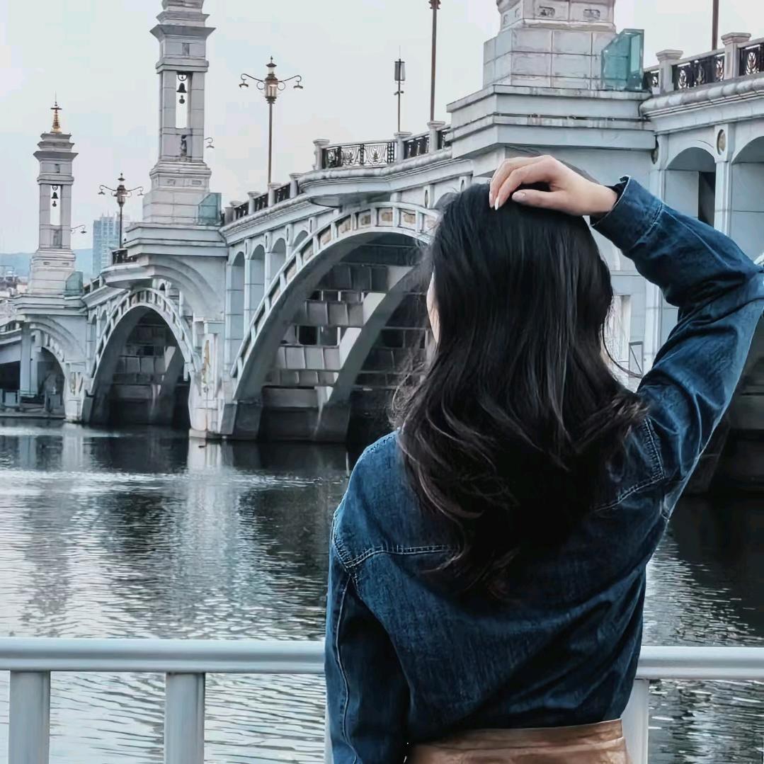 是阿金吖