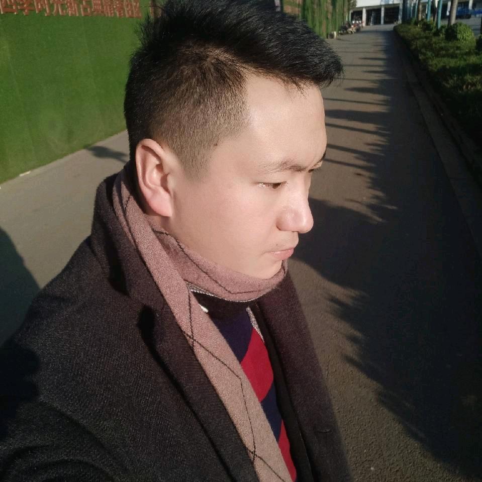 马金龙。