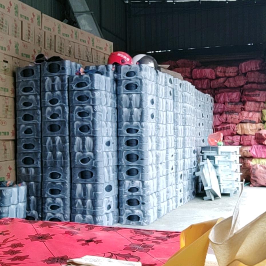 木炭批发，环保炭，蜂窝煤球
