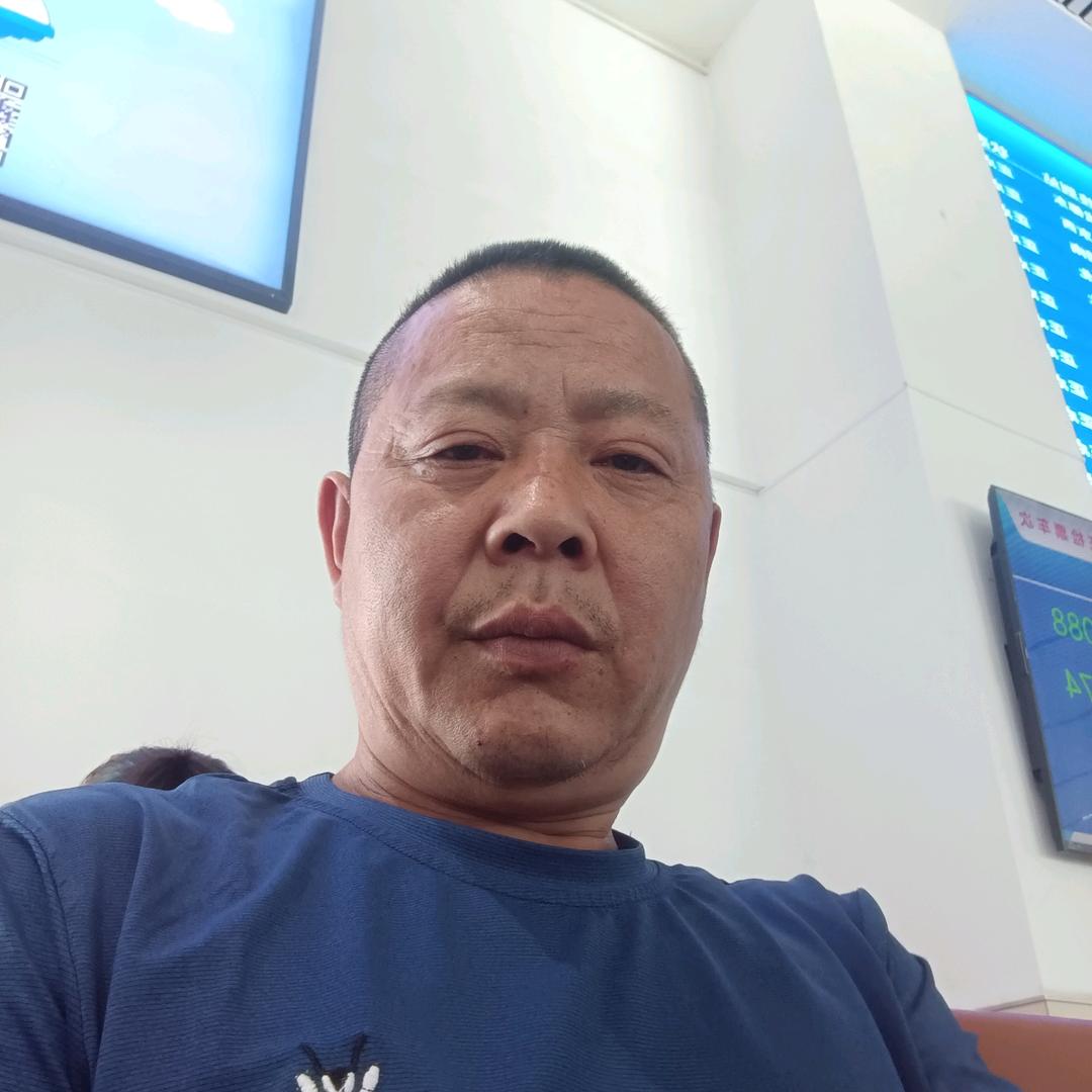 孤独的男人白福明