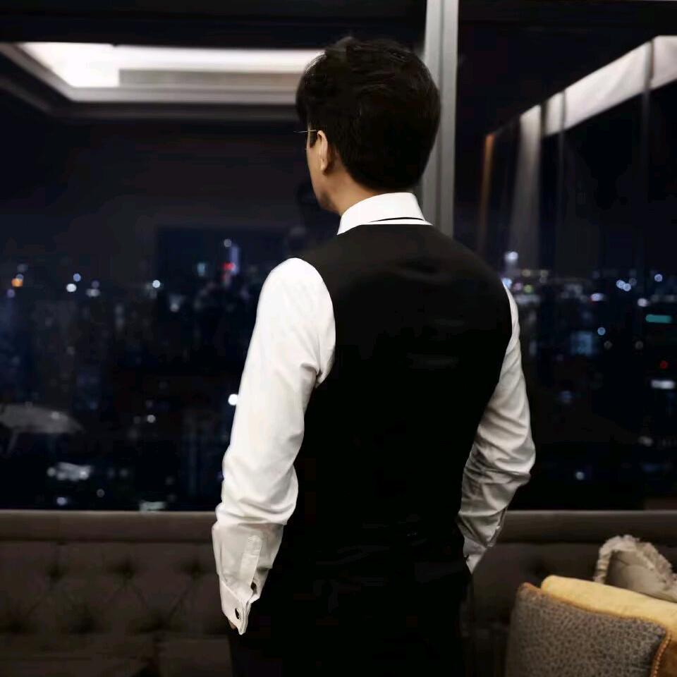 相靳如宾