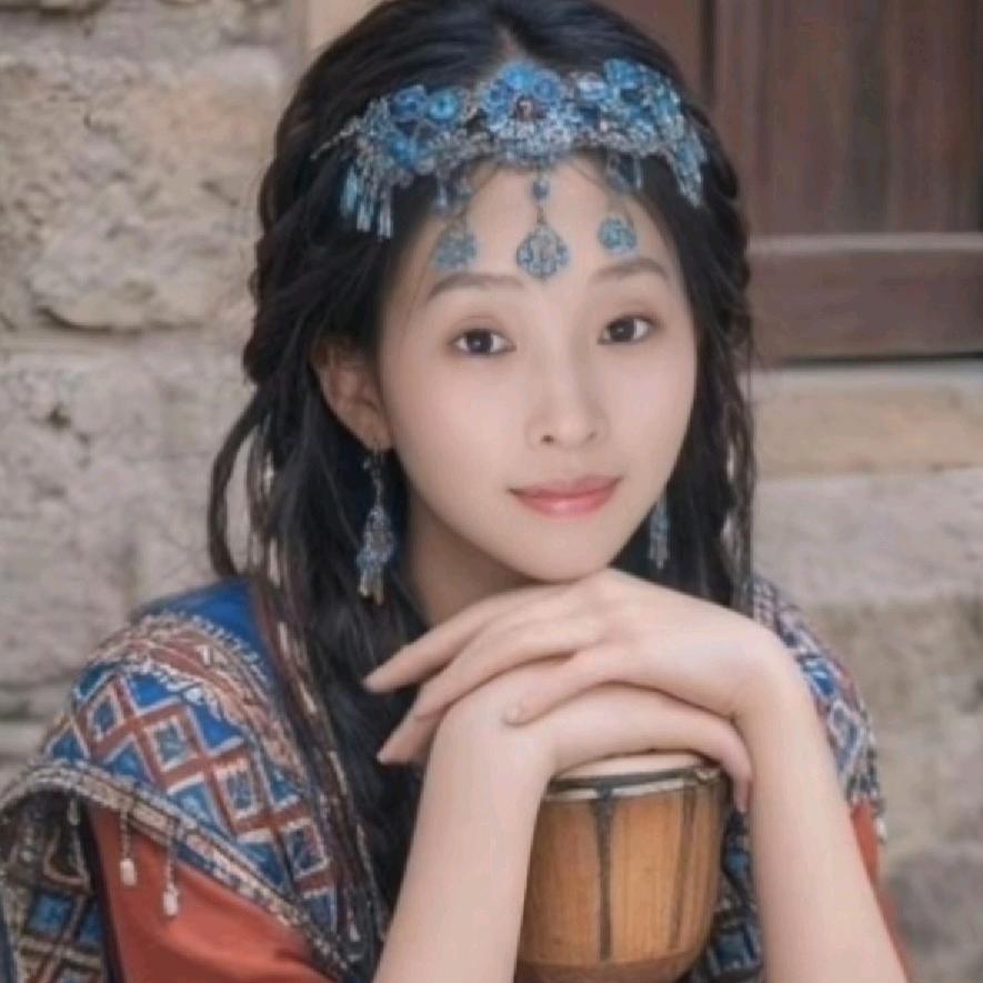 王后余生不李不弃