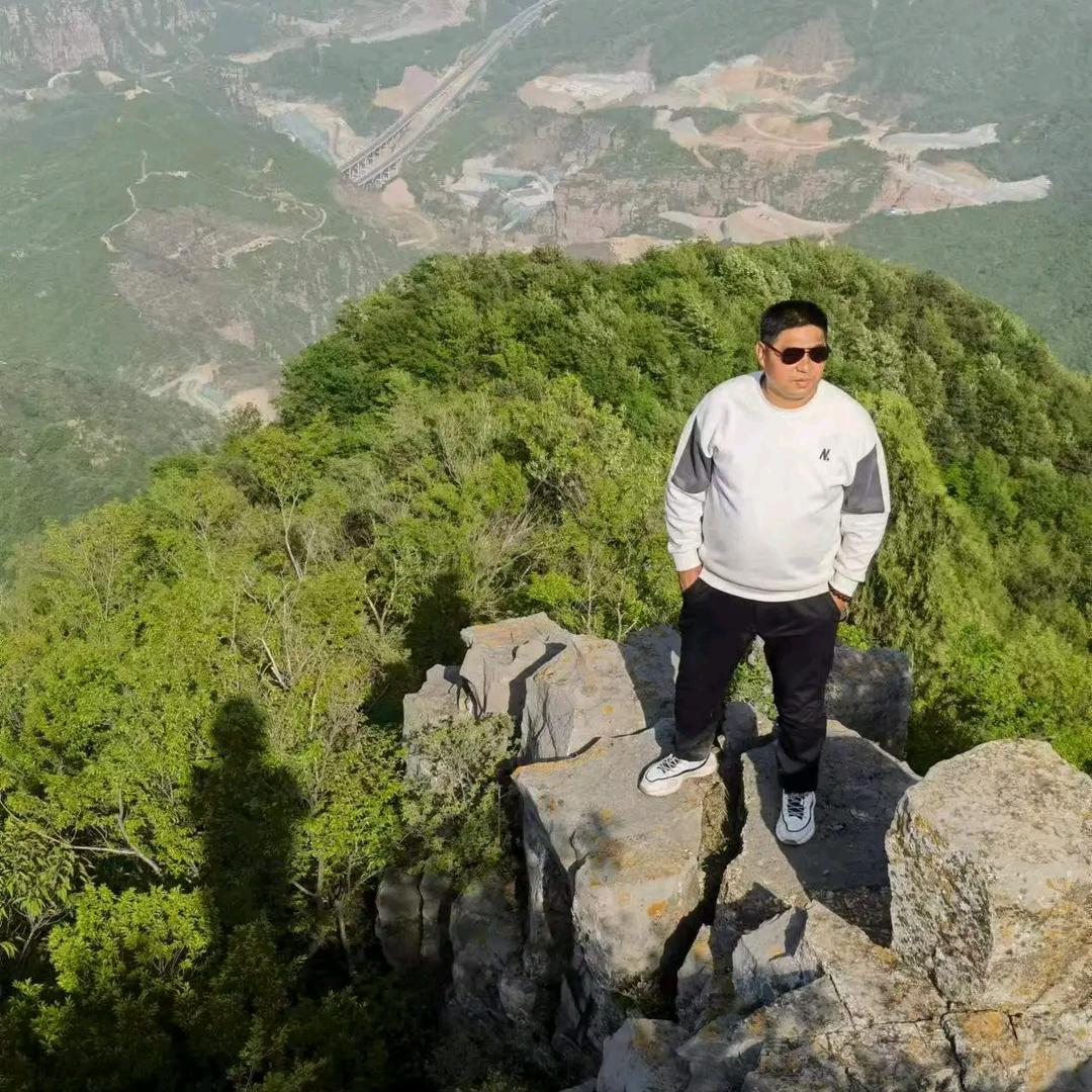 永哥(拒绝连赞丿