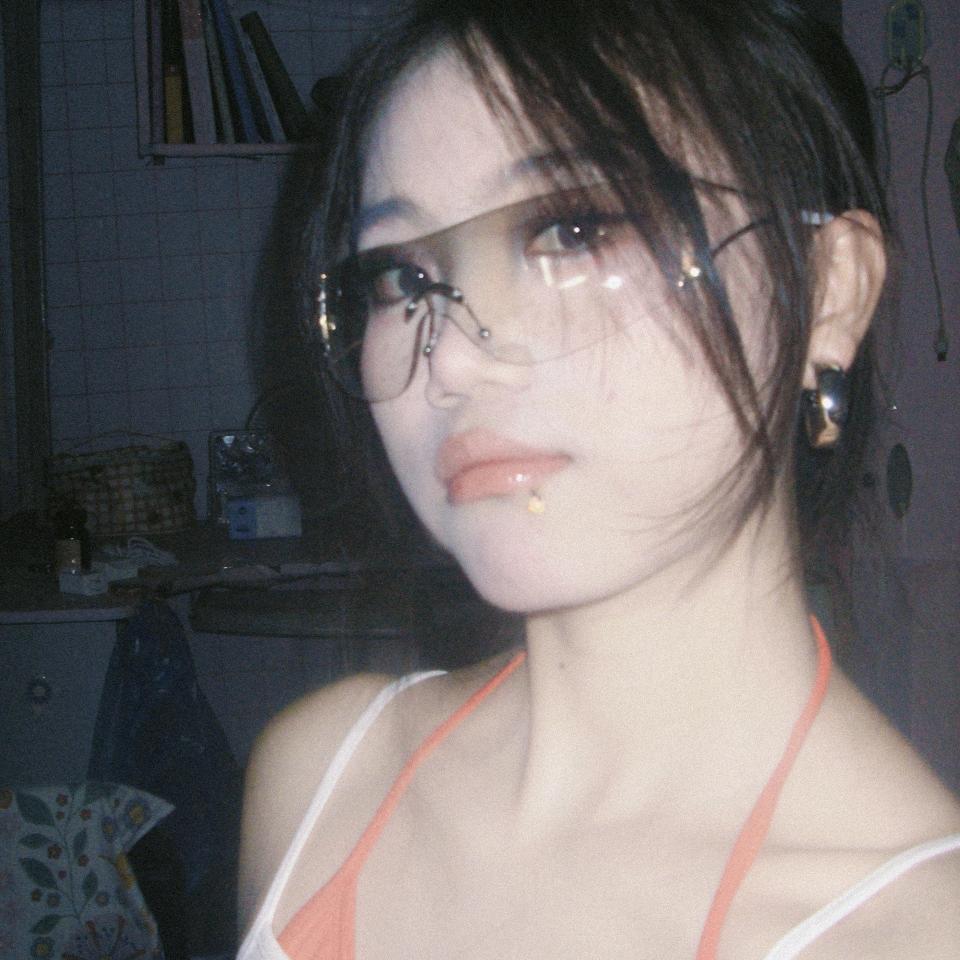 暴裂乌云