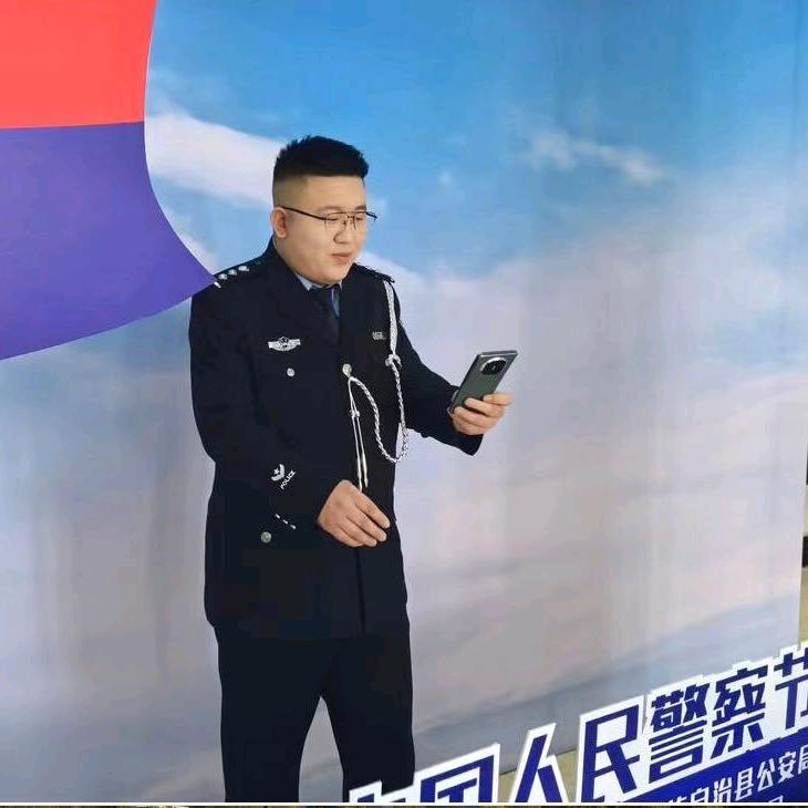 失眠青年👮🏻‍♂️