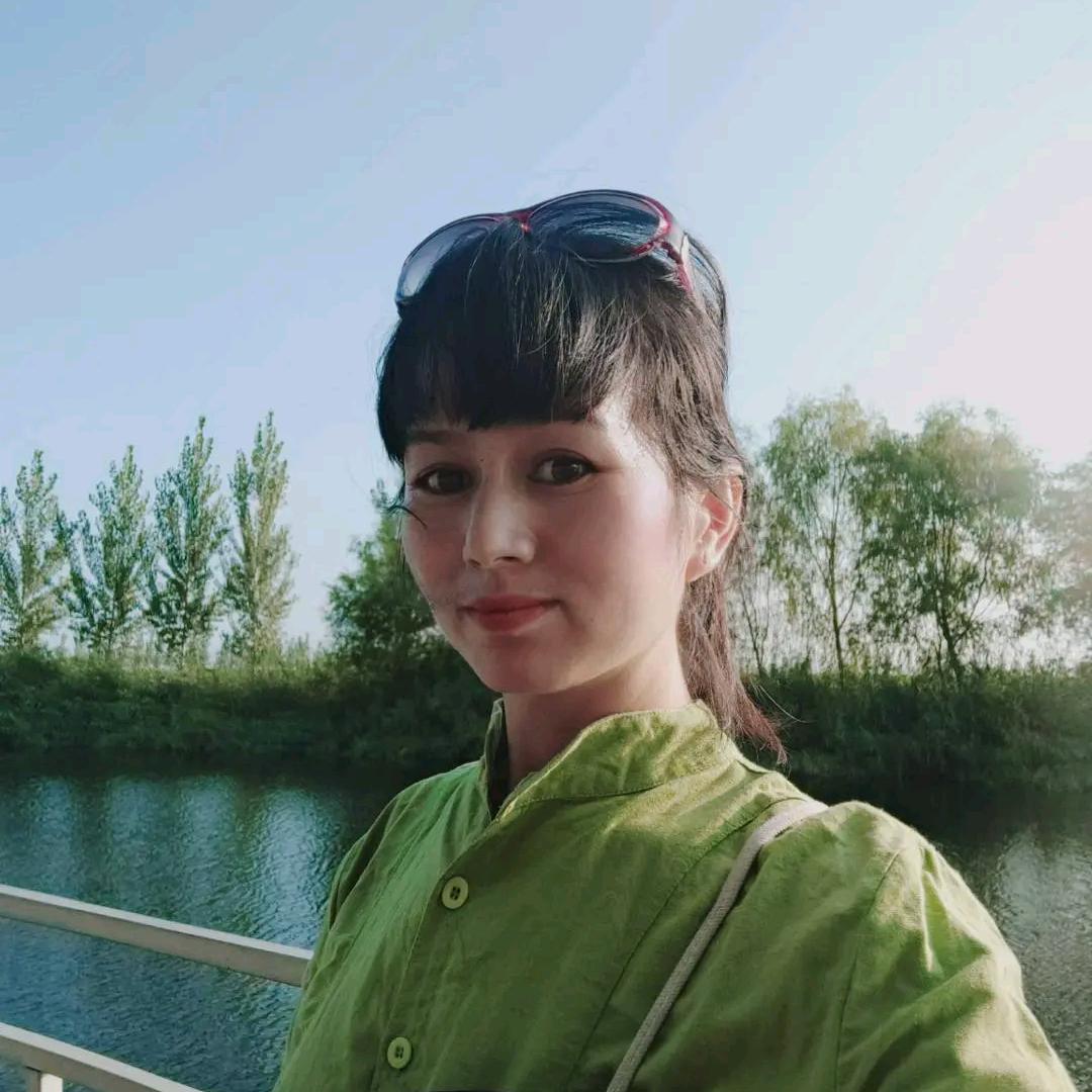 励志的她