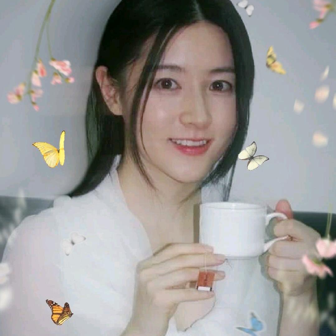 鹿鹿爱穿搭