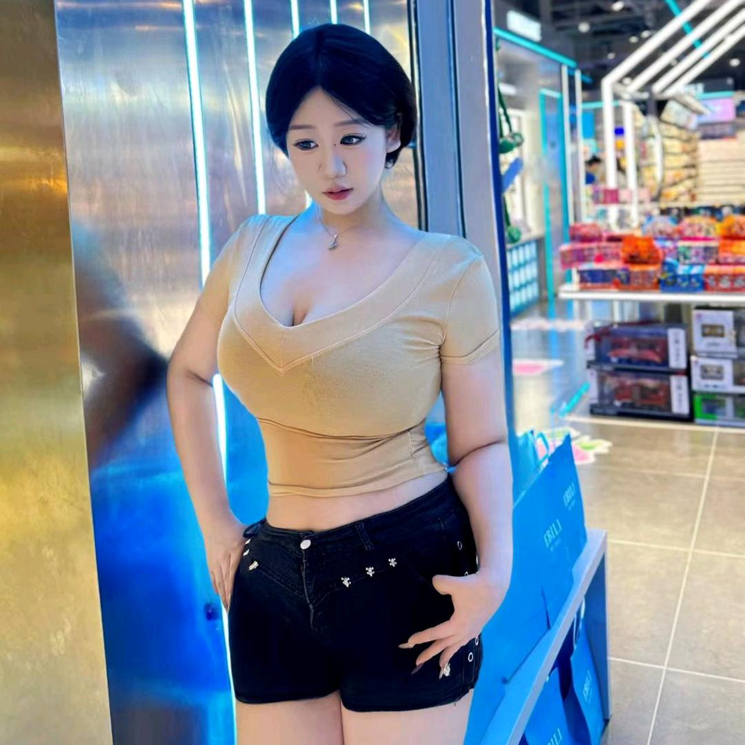 困困怡
