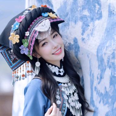 八方来财钞票公主黄金万两幸福来敲门