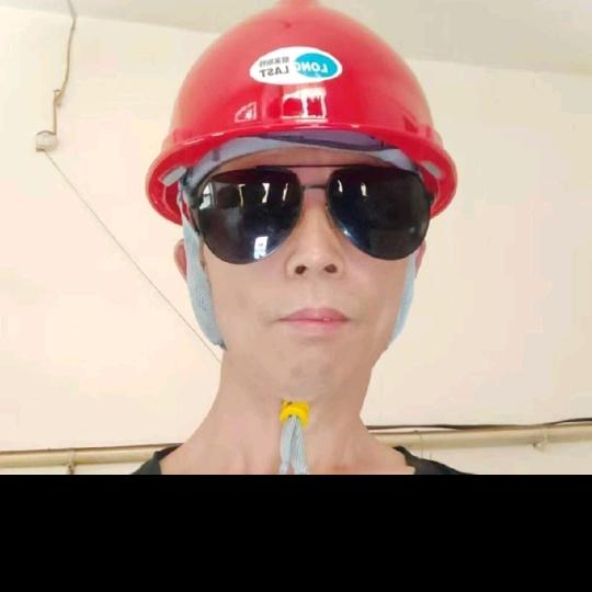 单👮亲🚶爸🏃🙎‍♂️爸爱唱歌🎤