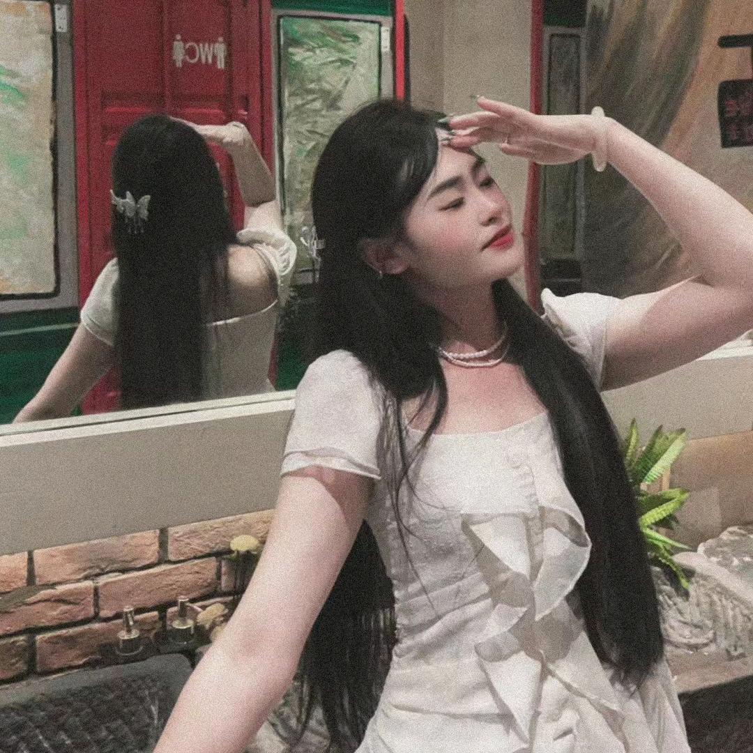 快乐的憨憨梅🤗